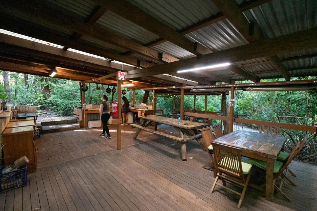 Samurai Beach Bungalows - Port Stephens YHA One Mile Exterior foto