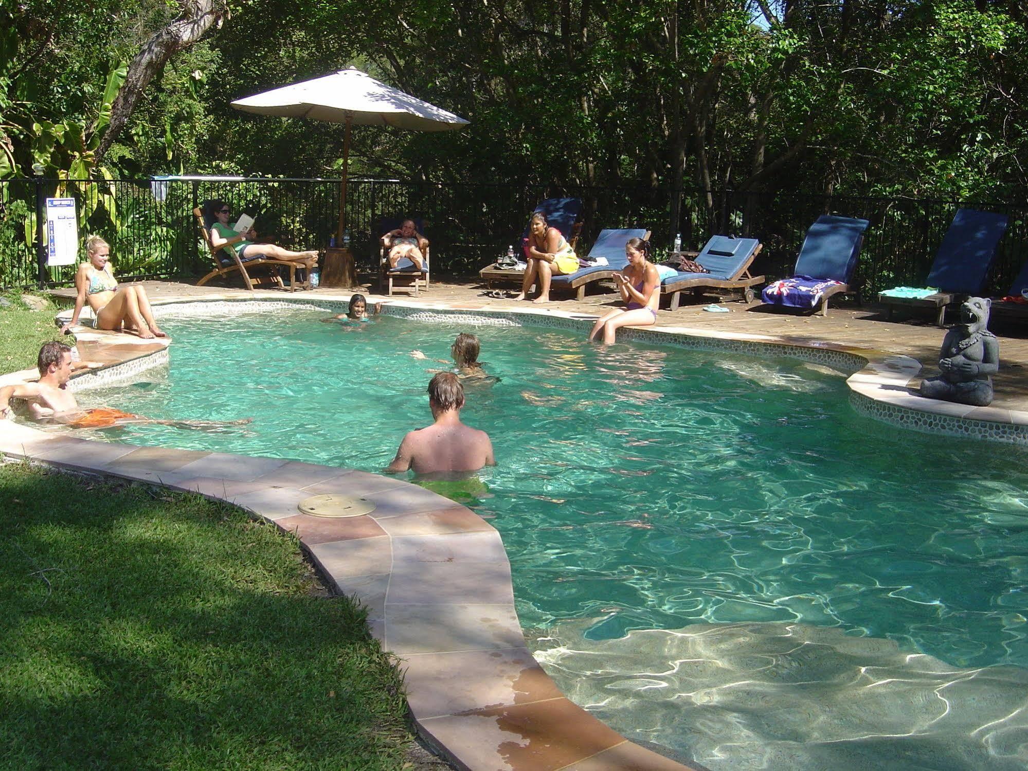 Samurai Beach Bungalows - Port Stephens YHA One Mile Exterior foto